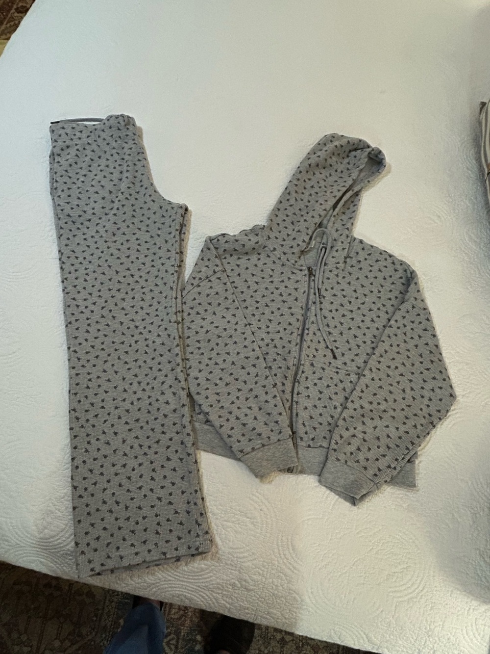 Women’s Gray waffle knit Hoodie & Joggers Set with flower Print